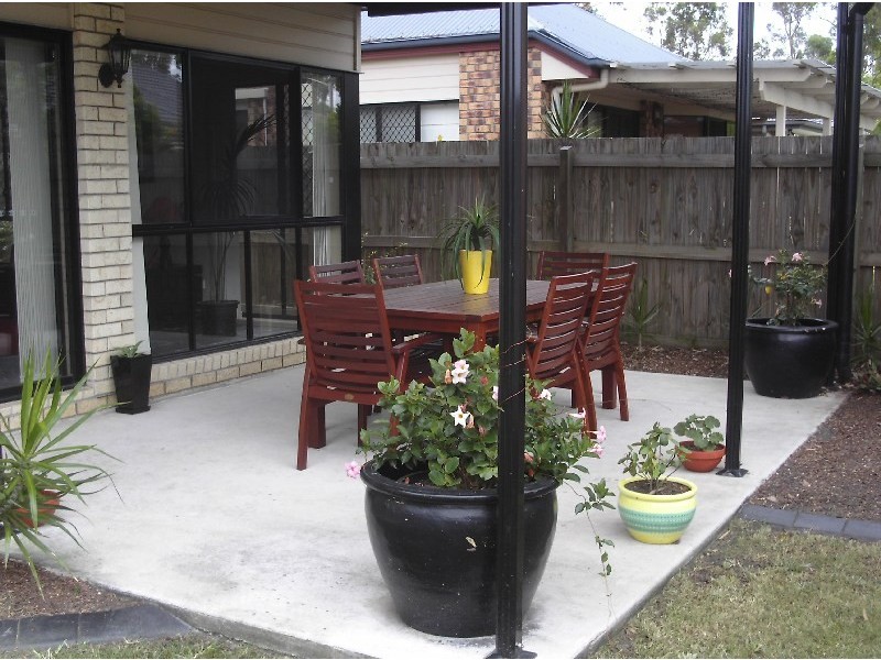 22 Randerson Street, Forest Lake QLD 4078