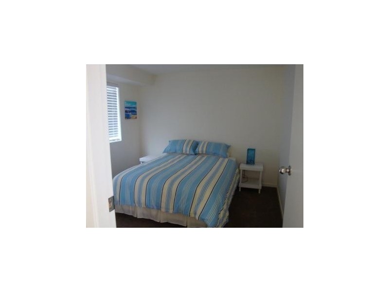 30 The Lakes Way, Elizabeth Beach NSW 2428