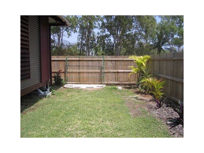 25 Apjohn Street, Horseshoe Bay QLD 4819