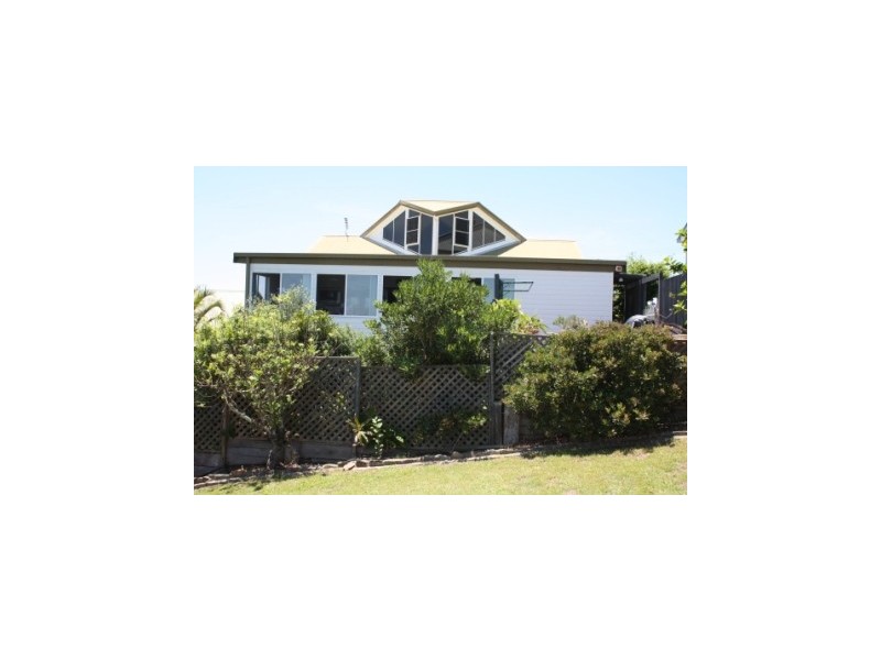 24 High Street, Harrington NSW 2427