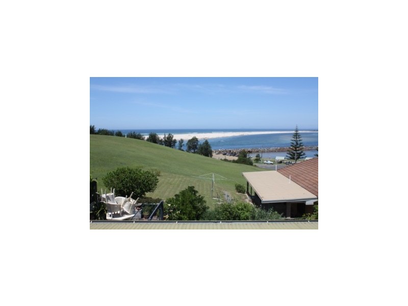 24 High Street, Harrington NSW 2427