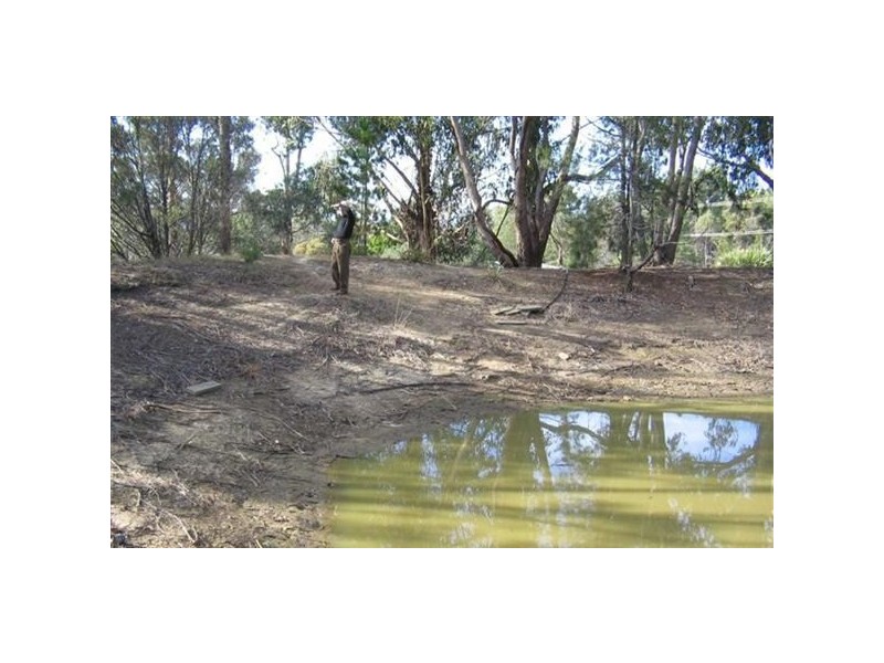 8 Hoods Road, Spring Beach TAS 7190