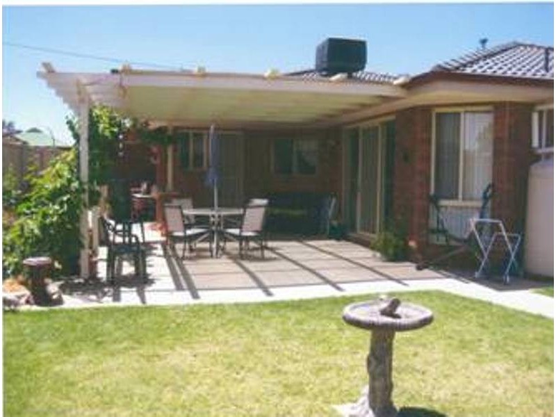 10 Lewis, Coolamon NSW 2701