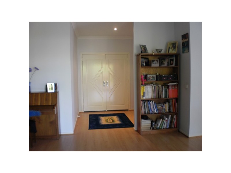 10 Willow Court, Batemans Bay NSW 2536