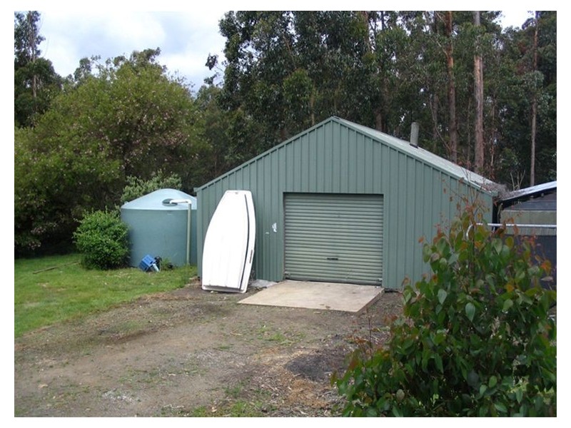 9 Nala Road, Oyster Cove TAS 7150