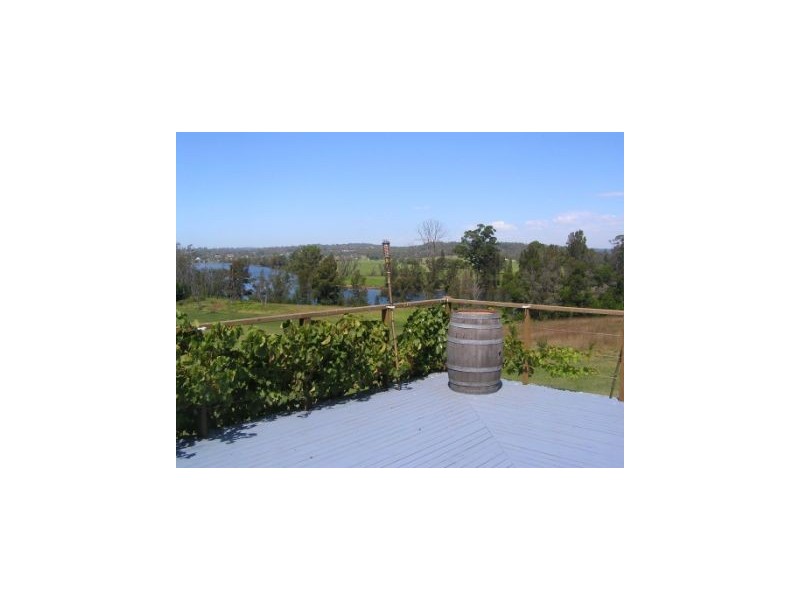 36 Glenduart Grove, Moruya NSW 2537