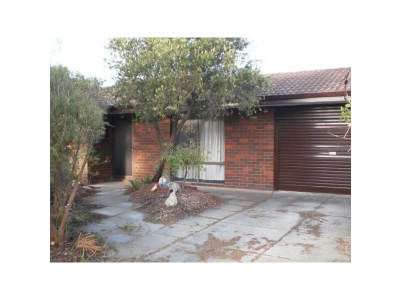 19 Mallard Street, Thornlie WA 6108