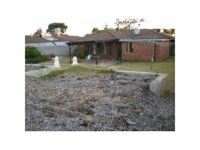 19 Mallard Street, Thornlie WA 6108