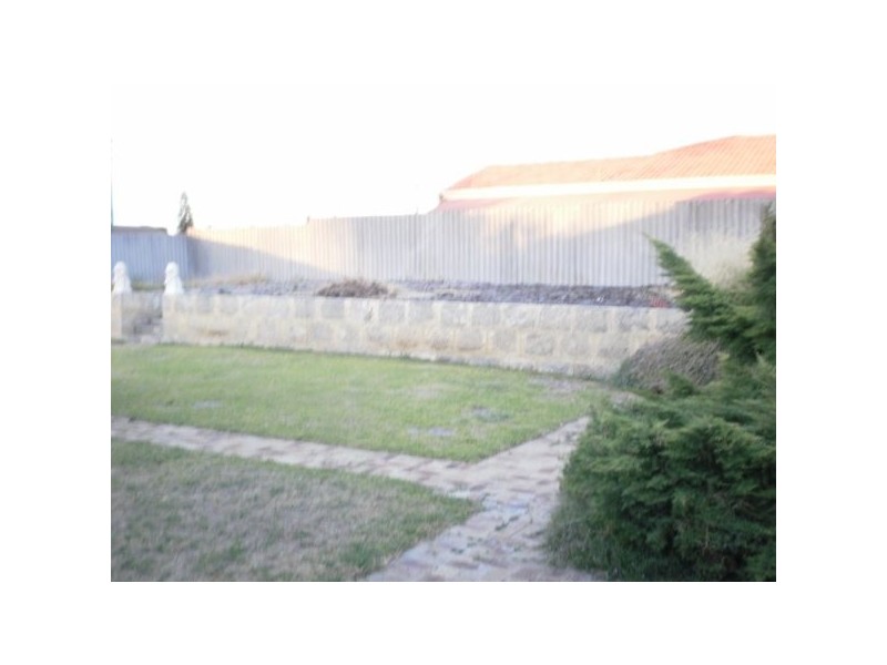 19 Mallard Street, Thornlie WA 6108