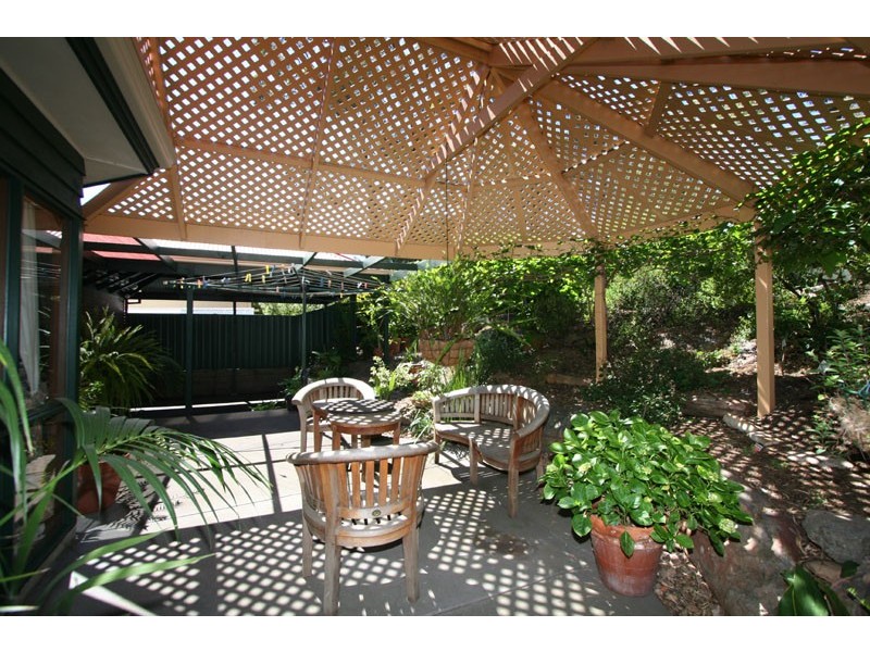 9 Craigburn Drive, Flagstaff Hill SA 5159