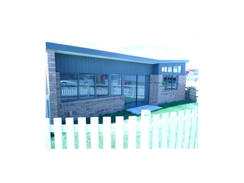 1/6-8 Phemie Court, Brighton TAS 7030