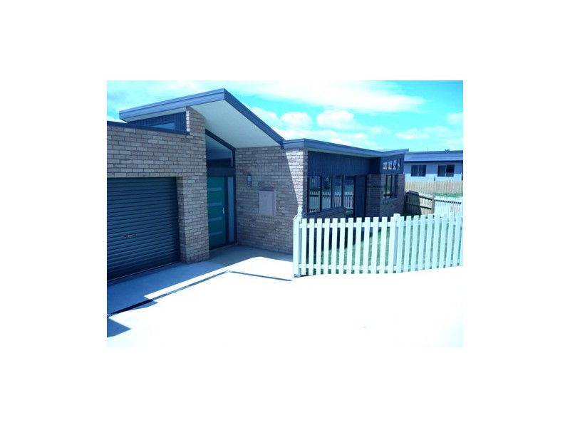 1/6-8 Phemie Court, Brighton TAS 7030