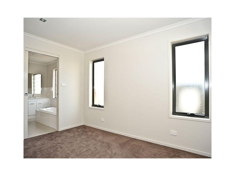 1/6-8 Phemie Court, Brighton TAS 7030