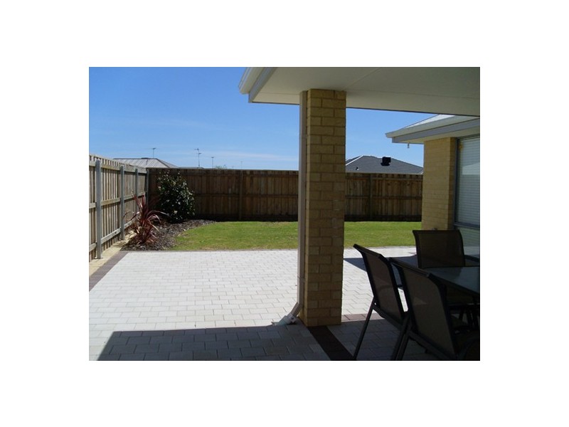 50 Seascapes Boulevard, Halls Head WA 6210