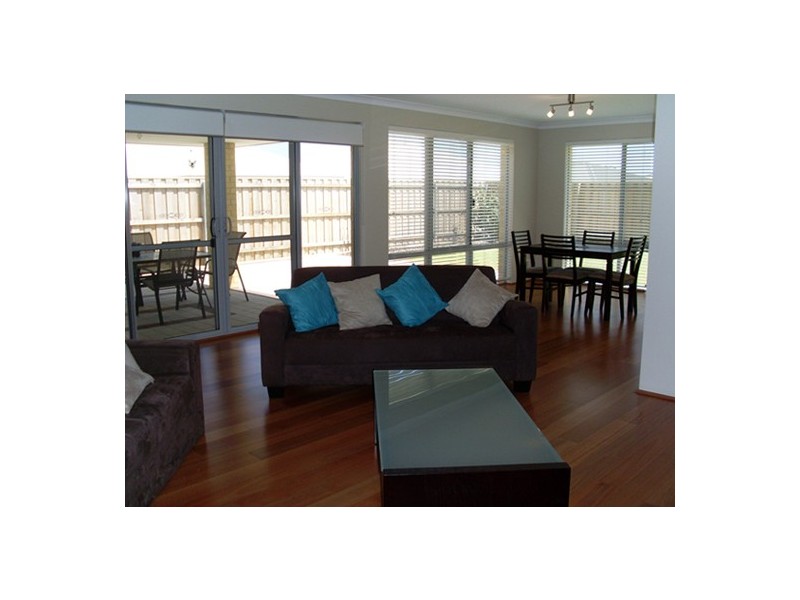 50 Seascapes Boulevard, Halls Head WA 6210