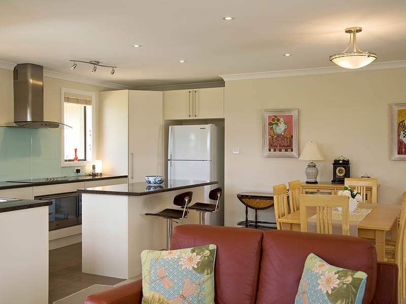 8 Delmore Place, Margate TAS 7054