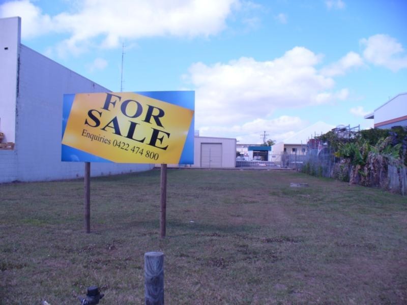 15 River Street, Mackay QLD 4740