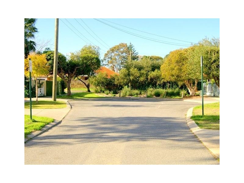 1 Westbury Road, South Perth WA 6151