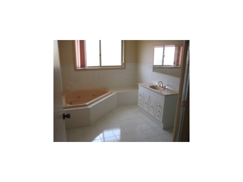 1 David Crt, Traralgon VIC 3844