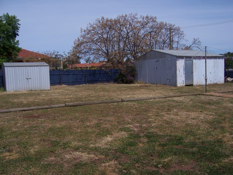 21 Stinson Street, Coolamon NSW 2701