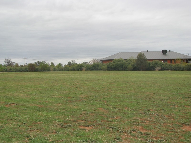 29 Booth Street, Coolamon NSW 2701