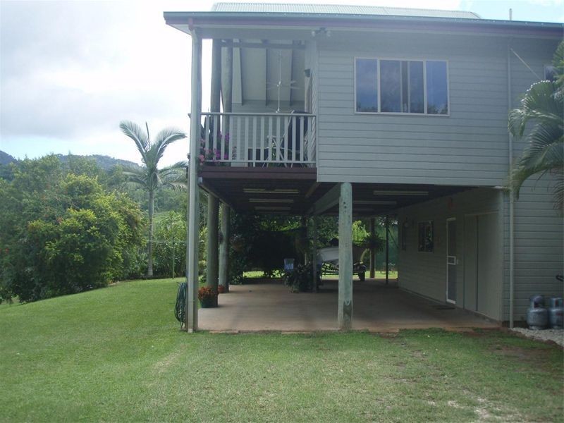 21-23 Costain St, Goldsborough QLD 4865