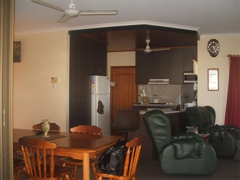 62 Esplanade, Innisfail QLD 4860