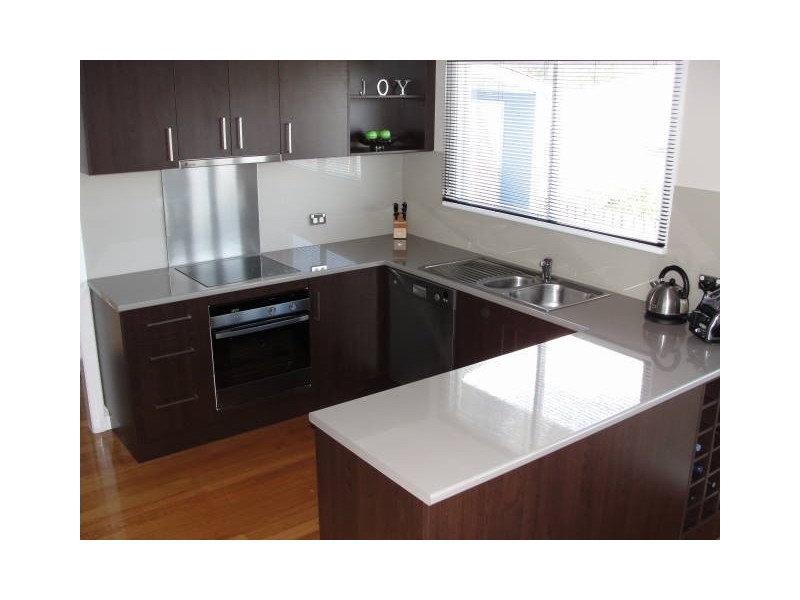 12 Lucas Street, Howrah TAS 7018