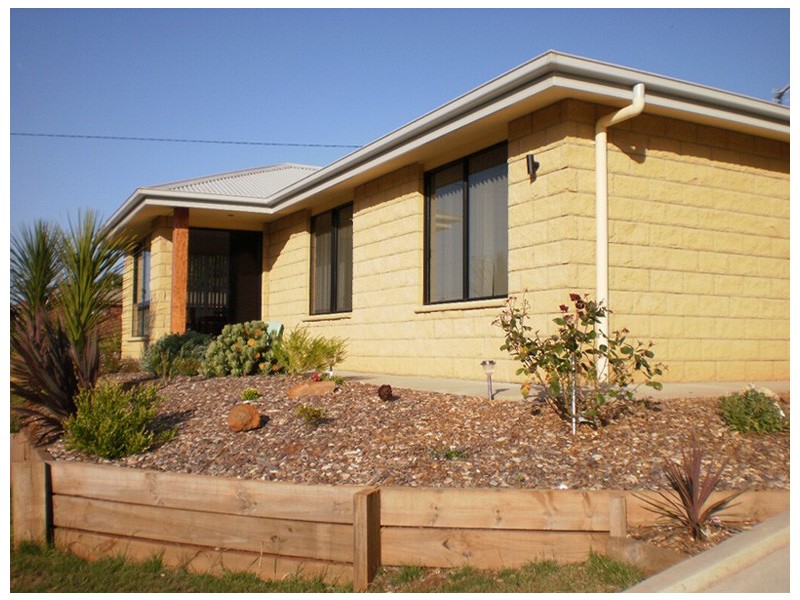 1-47 River Road, Devonport TAS 7310