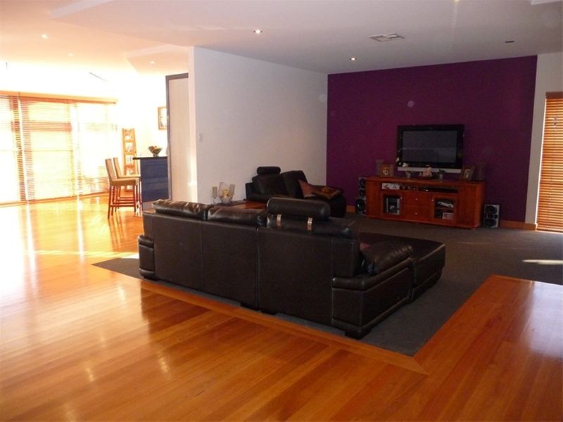 94 Terence Avenue, Lake Munmorah NSW 2259