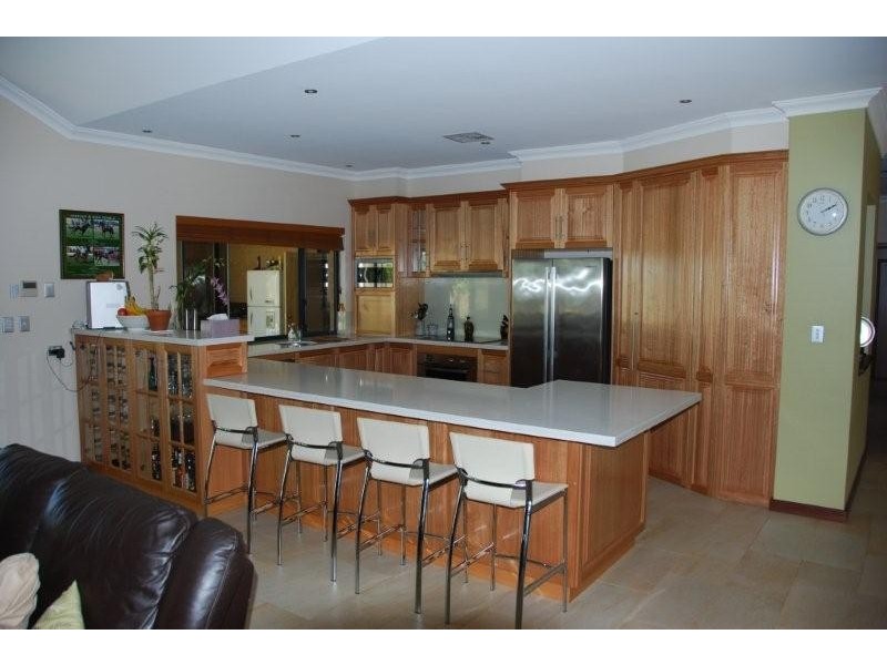 55 Henley Street, Henley Brook WA 6055