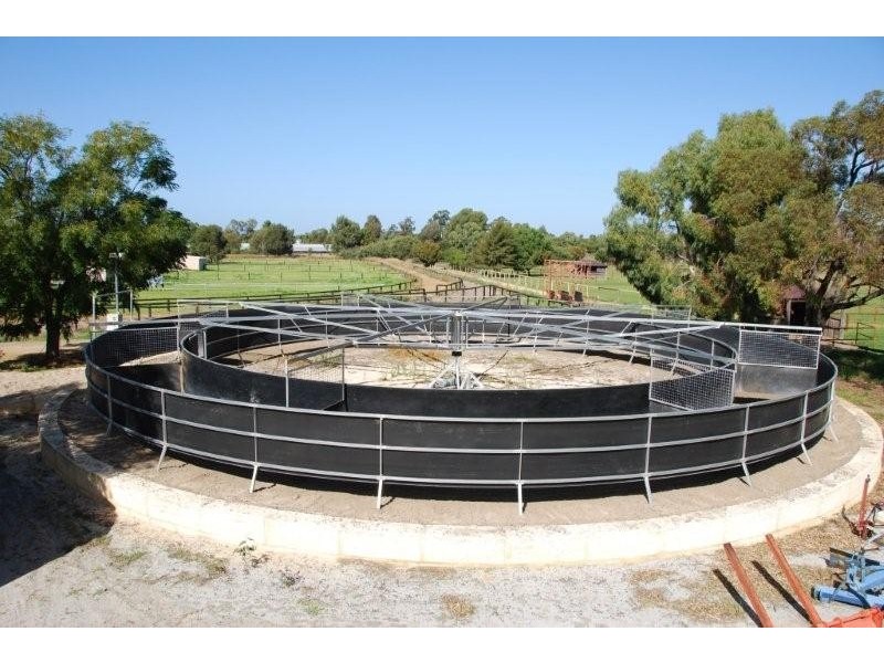 55 Henley Street, Henley Brook WA 6055