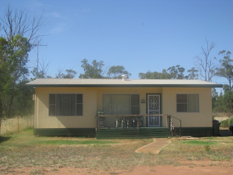 55 Park Street, Ganmain NSW 2702