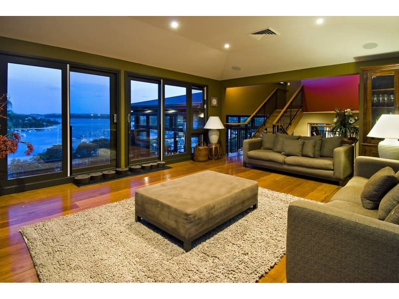 5 Edgecliffe Esplanade, Seaforth NSW 2092