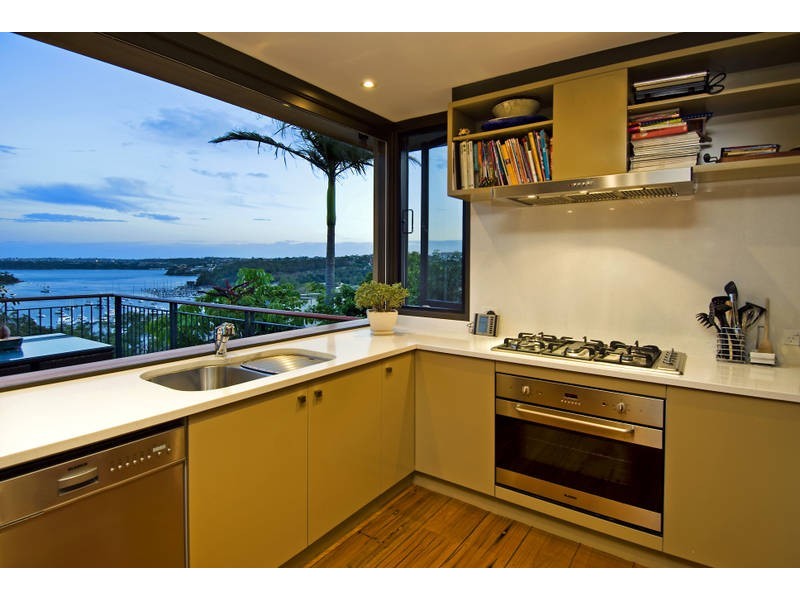 5 Edgecliffe Esplanade, Seaforth NSW 2092