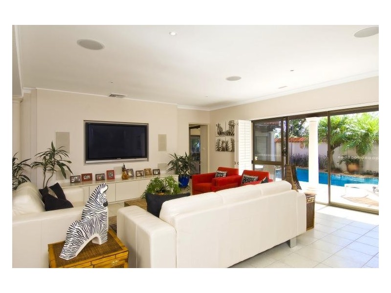 31 Monash Crescent, Clontarf NSW 2093