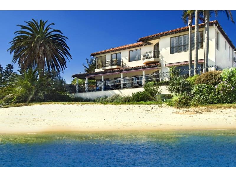 31 Monash Crescent, Clontarf NSW 2093