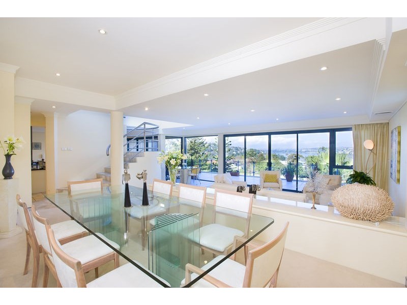 1b Edgecliffe Esplanade, Seaforth NSW 2092