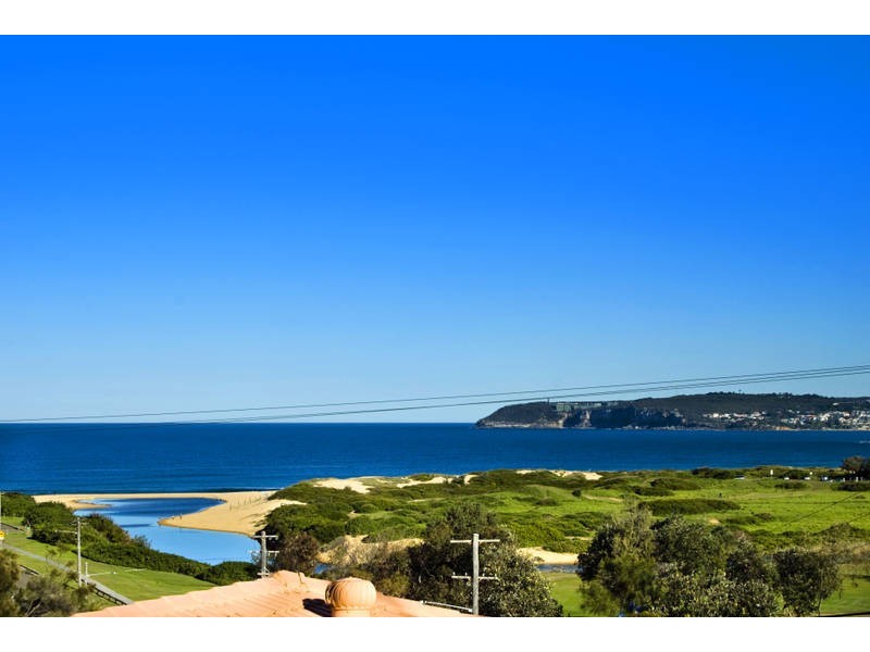 52 Pitt Road, North Curl Curl NSW 2099