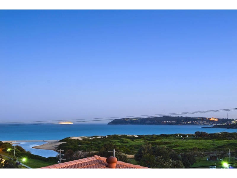 52 Pitt Road, North Curl Curl NSW 2099