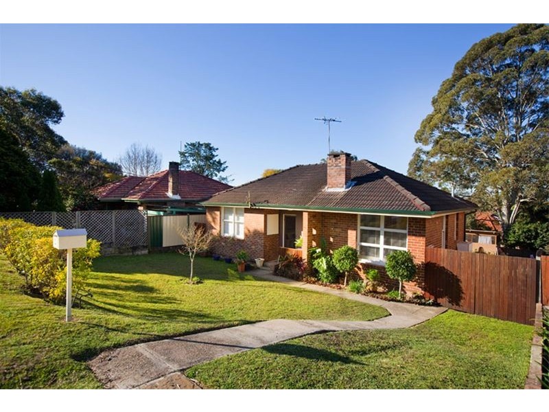 12 Phillip Avenue, Seaforth NSW 2092