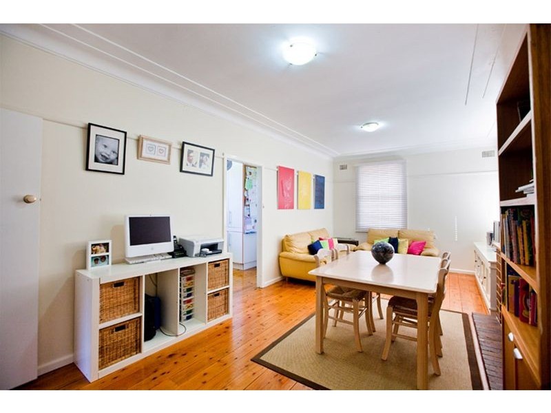 12 Phillip Avenue, Seaforth NSW 2092