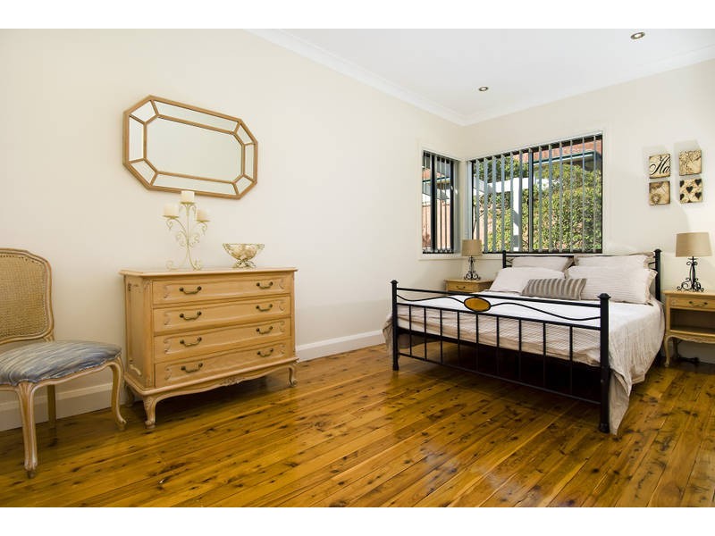 91 Wakehurst Parkway, Seaforth NSW 2092