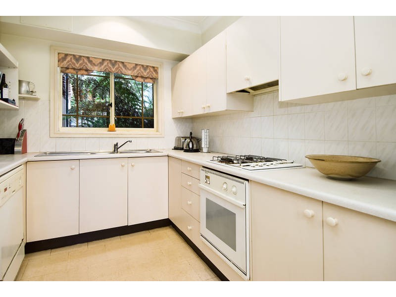 2/154 Condamine Street, Balgowlah NSW 2093