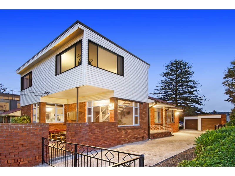 226 Ocean Street, Narrabeen NSW 2101