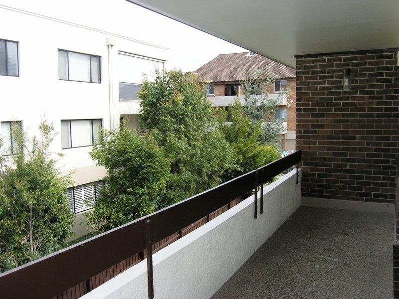 9 20-22 Cassia Street, Dee Why NSW 2099