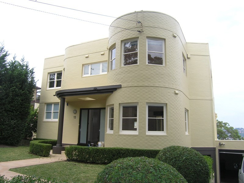 13 Moore Street, Clontarf NSW 2093