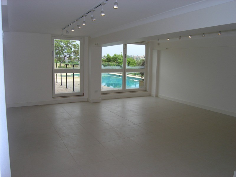 13 Moore Street, Clontarf NSW 2093
