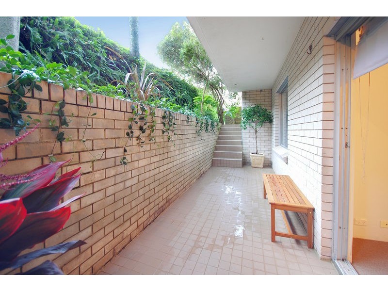 2/15 Jenkins Street, Collaroy NSW 2097