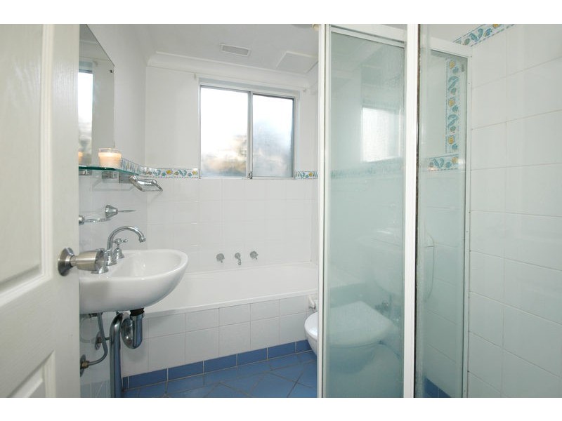 2/15 Jenkins Street, Collaroy NSW 2097